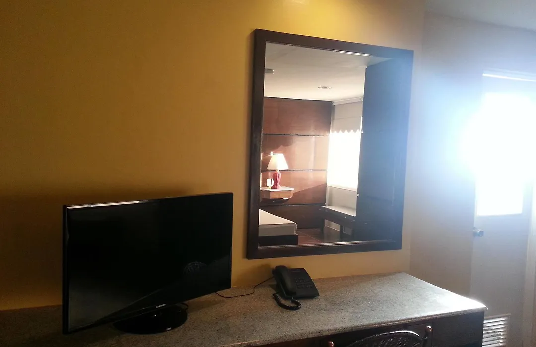 Cristina Villas Mountain Resort And Hotel-1